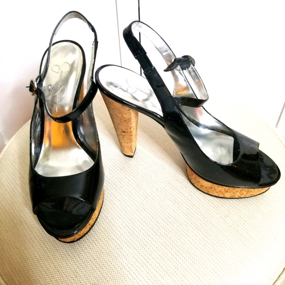 Beautiful EUC Black High Heels